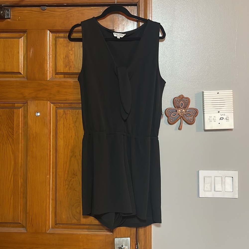 Nasty Gal Black Can’t Tie My Love Relaxed Romper - Size Large